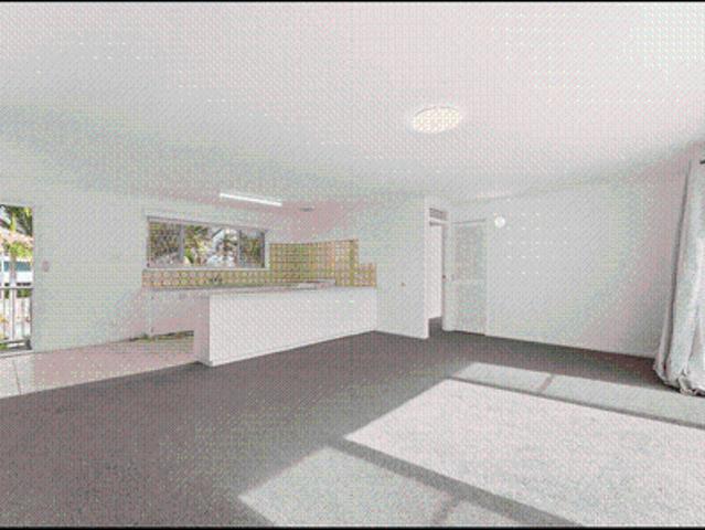 Updated 3 Bedroom Beachside Apartment