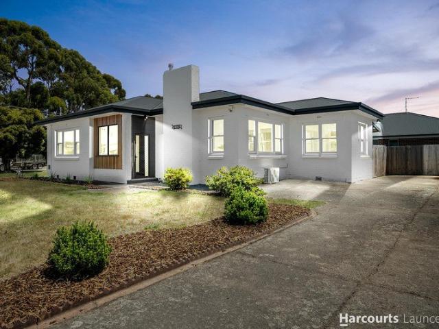 Updated 3 Bedroom Home in Summerhill