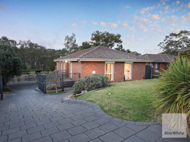 Updated 4 Bedroom Family Home with Beautiful Park Outlook