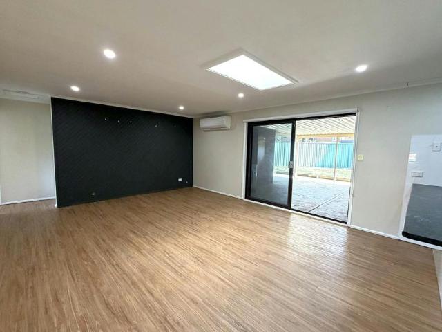 Updated 5 Bedroom in a Quiet Cul De Sac