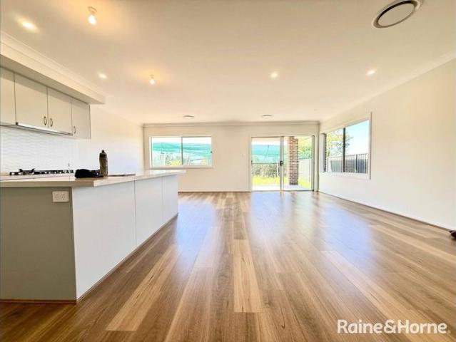 Upgraded near new 5 Bedroom house for rent