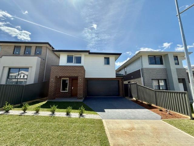 Upgraded near new 5 Bedroom house for rent