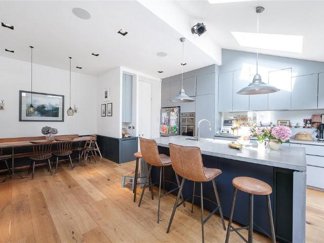 Upham Park Road, London, W4 4 bed terraced house to rent £6,500 pcm £1,500 pw