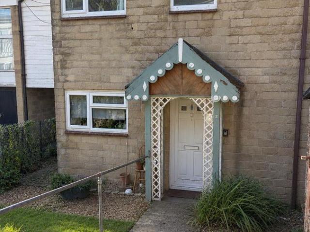 Uphill Drive, Bath BA1, 2 bed property to rent, £1,200 pcm | PrimeLocation