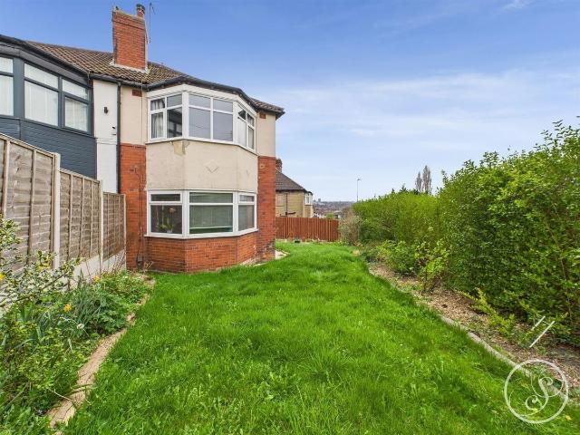 Upland Road, Leeds LS8, 3 bed semi detached house to rent, £1,275 pcm | PrimeLocation