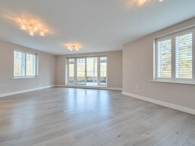 Uplands Park Road, Enfield