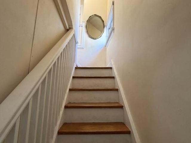 Upper 148 Belgravia Avenue in Toronto: Briar Hill Belgravia House for lease Toronto W04: MLS®# W13243388