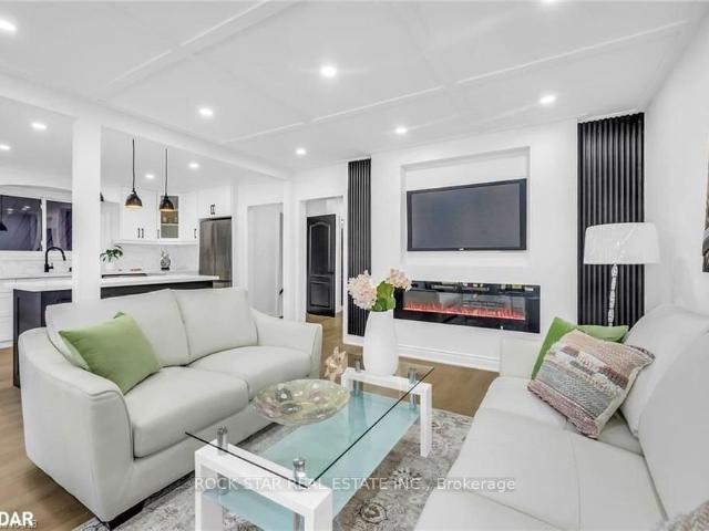 Upper 170 Terrace Drive, Hamilton