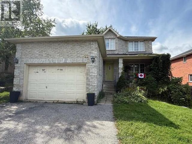 Upper 22 Eaglestone Lane, Barrie, ON, L4N 0H8 house for lease | Listing ID S13797 | Royal LePage