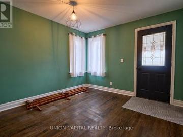 Upper 269 Haig Street, Oshawa, ON, L1G 5N9 house for lease | Listing ID E12950 | Royal LePage