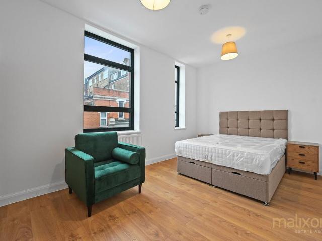 Upper Tooting Road, London SW17 1 bed flat to rent £1,900 pcm £438 pw