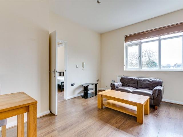 Upper Tooting Road, SW17, London