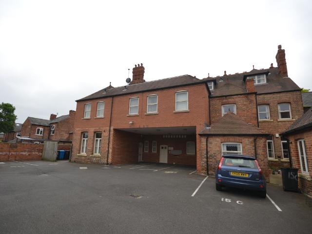 Upper Wellington Street, Long Eaton NG10, 2 bed flat to rent, £775 pcm | PrimeLocation