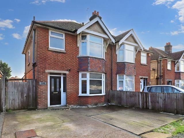 Upper Weston Lane, Southampton SO19, 3 bed semi detached house to rent, £1,500 pcm | PrimeLocation