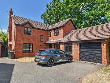 Upper Wood Close, Shenley Brook End, Milton Keynes MK5, 5 bed detached house to rent, £2,800 pcm | PrimeLocation