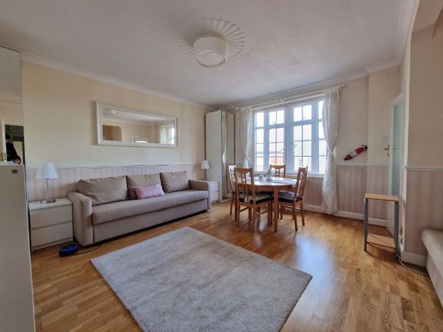 Upper Woburn Place, London WC1H, London, Studio to rent, £1,900 pcm | PrimeLocation
