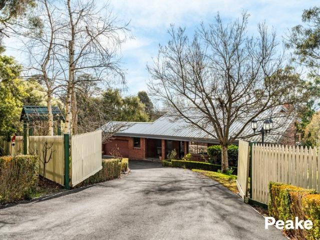 Upper Beaconsfield Renovated Beauty