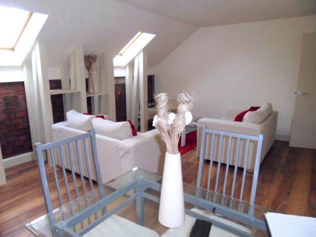 Upper Blakeridge Lane, Batley, West Yorkshire, WF17