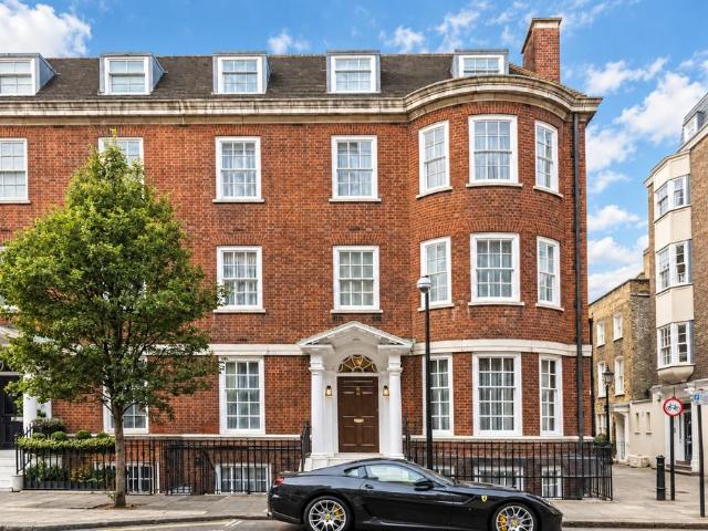Upper Brook Street, London, W1K 7 bed semi detached house to rent £28,166 pcm £6,500 pw