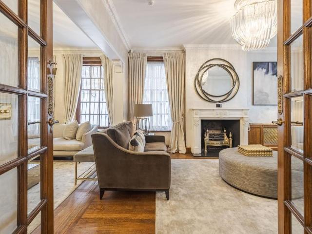 Upper Brook Street, London 7 bed house to rent £28,167 pcm £6,500 pw
