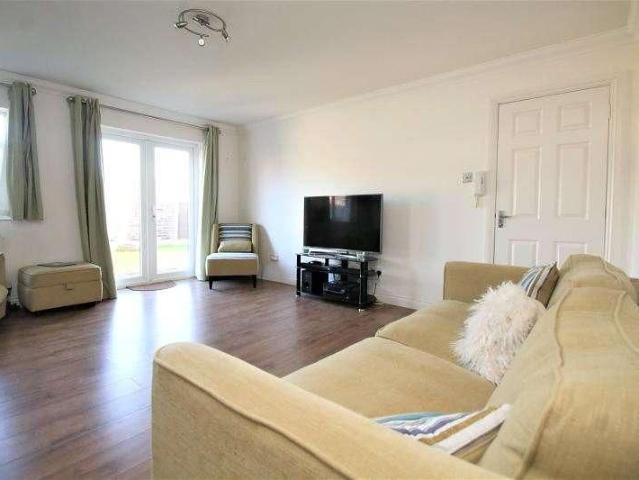Upper Brentwood Road, Romford, Essex, RM2