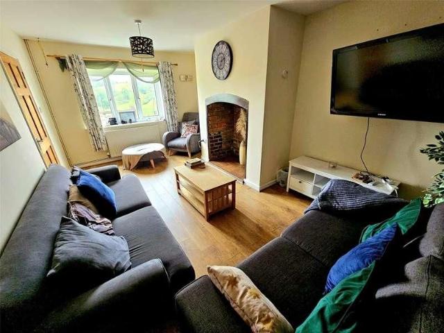Upper Caerfaelog, Llanbister, Llandrindod Wells, LD1