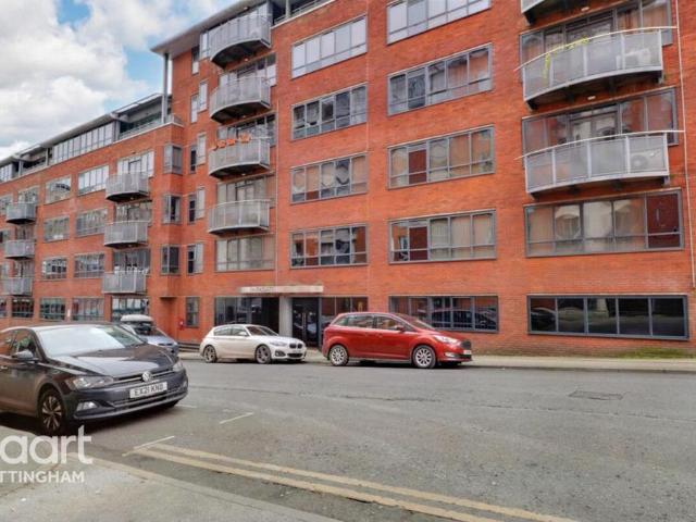 Upper College Street, Nottingham 3 bed apartment to rent £1,700 pcm £392 pw