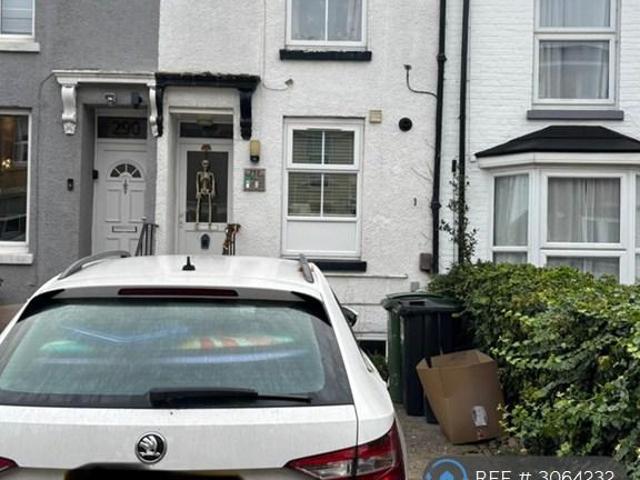 Upper Fant Road, Maidstone, ME16 2 bed flat to rent £1,450 pcm £335 pw