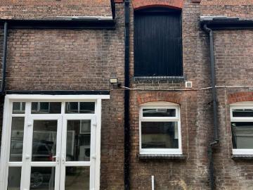Upper George Street, Luton LU1, 2 bed flat to rent, £1,600 pcm | PrimeLocation