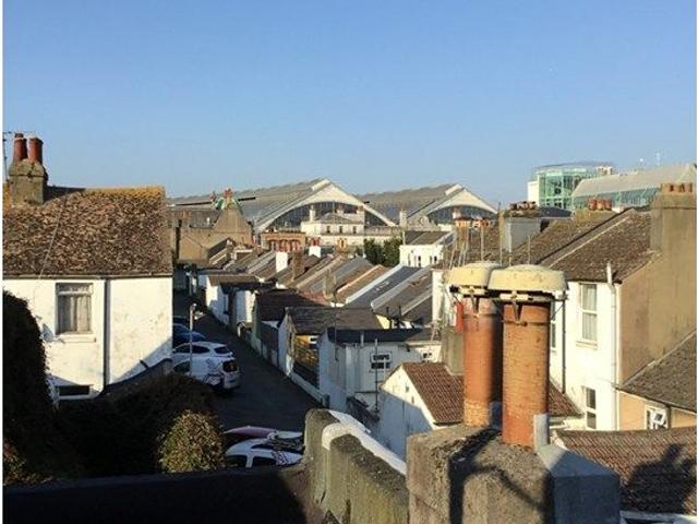 Upper Gloucester Road, Brighton BN1, 3 bed terraced house to rent, £1,750 pcm | PrimeLocation