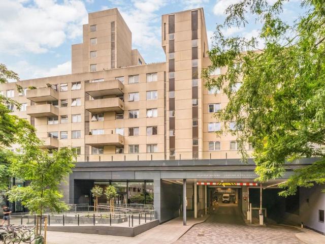 Upper Ground, London SE1 1 bed flat to rent £2,500 pcm £577 pw