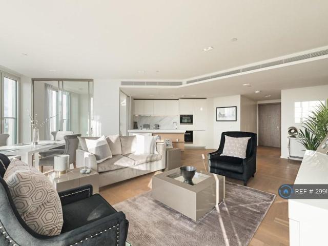 Upper Ground, London, SE1 3 bed flat to rent £6,929 pcm £1,599 pw