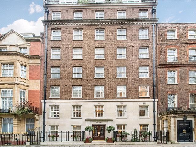 Upper Grosvenor Street, Mayfair, London W1K, 3 bed flat to rent, £18,950 pcm | PrimeLocation