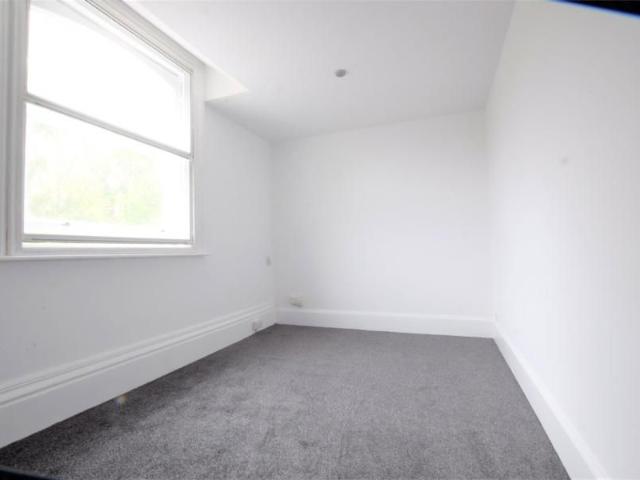 Upper Grosvenor Road, Tunbridge Wells, Kent, TN1
