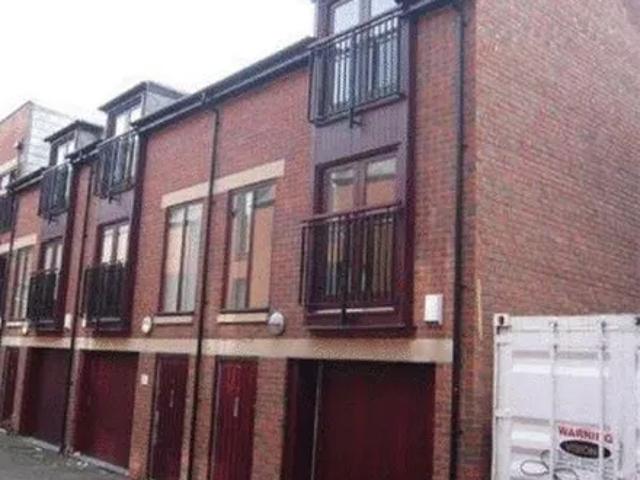 Upper Hampton Street, Canning / Georgian Quarter, Liverpool, L8 1TN, United Kingdom | 3 bed house for rent #131561912 | Rentberry