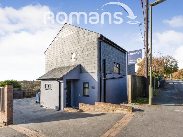 Upper Hale Road, Farnham, Surrey GU9, 3 bed detached house to rent, £2,200 pcm | PrimeLocation
