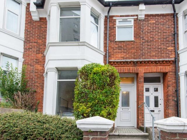 Upper Hollingdean Road, Brighton BN1 6 bed house to rent £607 pcm £140 pw