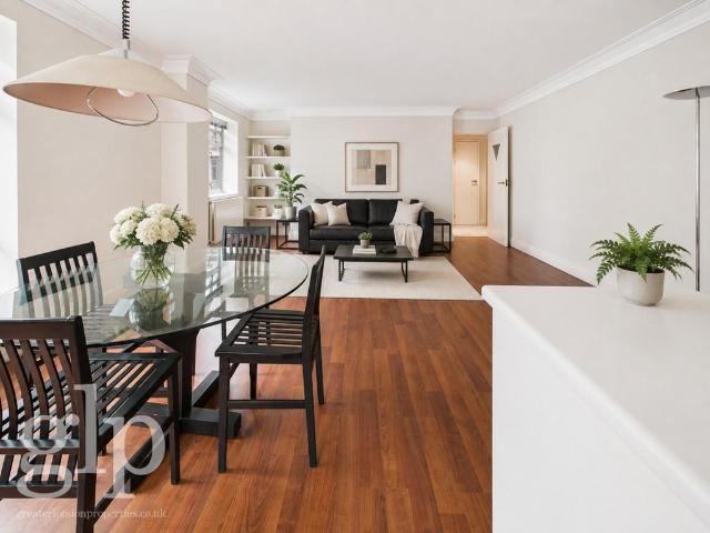 Upper John Street, Soho, W1F 1 bed apartment to rent £3,033 pcm £700 pw