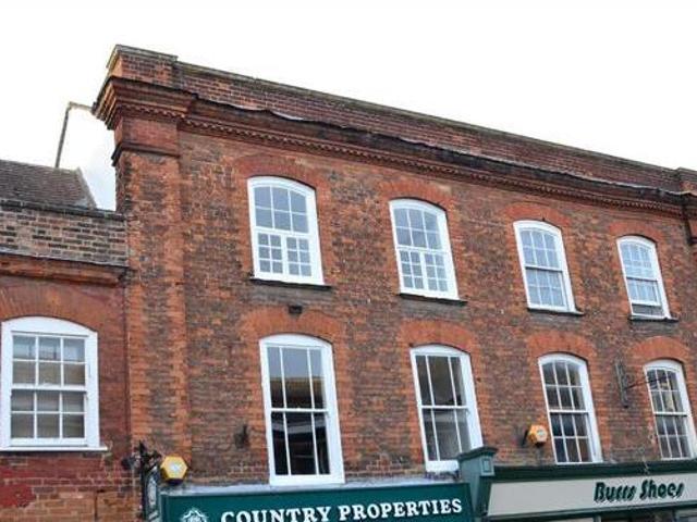 Upper King Street, Royston, 3 Bedroom Apartment