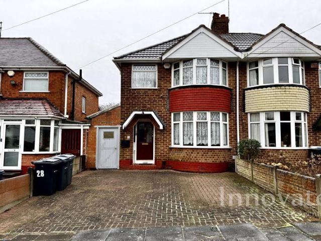 Upper Meadow Road, Birmingham, B32 1LR, United Kingdom | 3 bed duplex for rent #138595639 | Rentberry