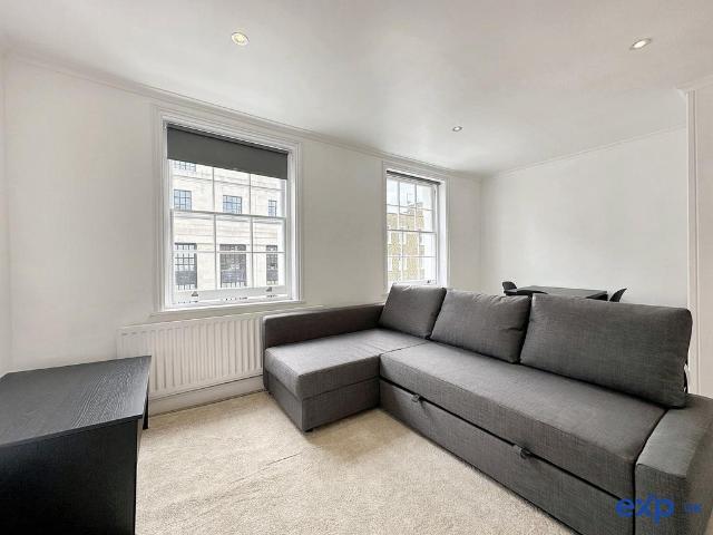 Upper Montagu Street, London W1H 2 bed duplex to rent £3,600 pcm £831 pw