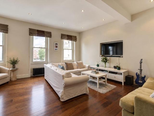Upper Montagu Street, Marylebone, London W1H, 2 bed flat to rent, £5,369 pcm | PrimeLocation