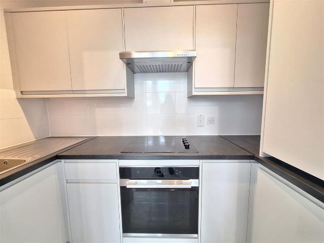 Upper Redlands Road, Reading RG1, 1 bed flat to rent, £925 pcm | PrimeLocation