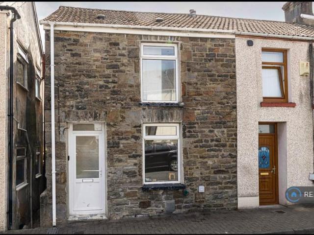 Upper Regent St, Aberdare, CF44 2 bed semi detached house to rent £700 pcm £162 pw