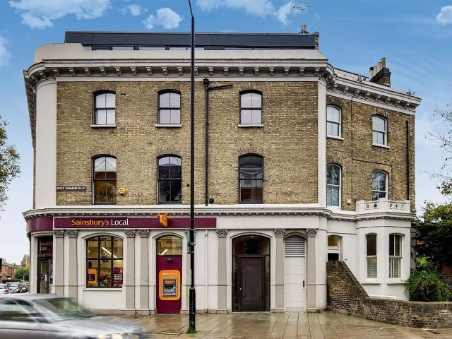 Upper Richmond Road, Putney, London SW15, 1 bed flat to rent, £3,000 pcm | PrimeLocation