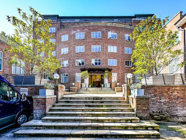 Upper Richmond Road, Putney, London SW15, 1 bed flat to rent, £2,450 pcm | PrimeLocation
