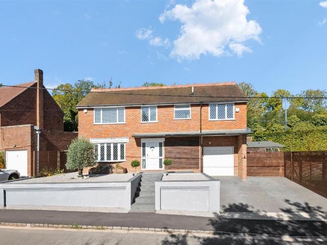Upper Road, Denham UB9, 3 bed detached house to rent, £2,200 pcm | PrimeLocation