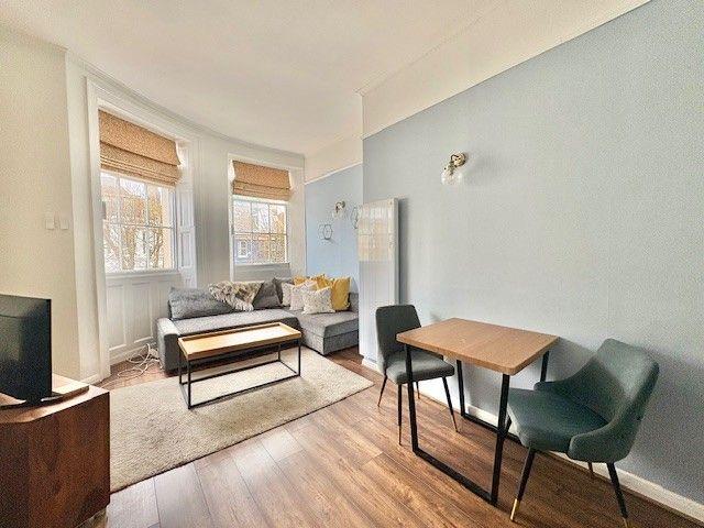 Upper Rock Gardens, Brighton BN2, 1 bed flat to rent, £1,250 pcm | PrimeLocation