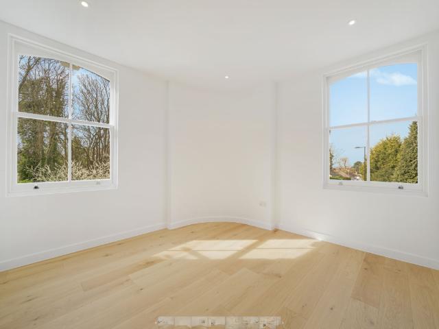 Upper Shirley Road, Croydon CR0, 2 bed flat to rent, £1,950 pcm | PrimeLocation