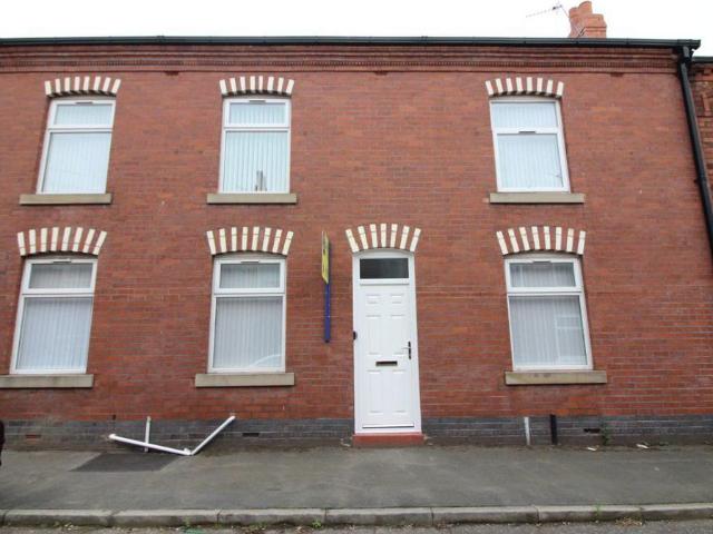 Upper St Stephens Street, Springfield 3 bed terraced house to rent £795 pcm £183 pw